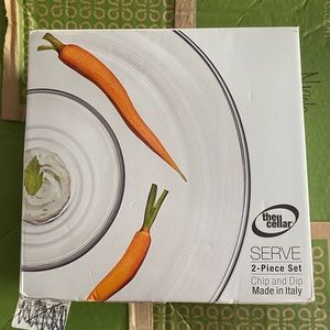 ⭐️BNWOT⭐️ 2-Piece Chip & Dip Set